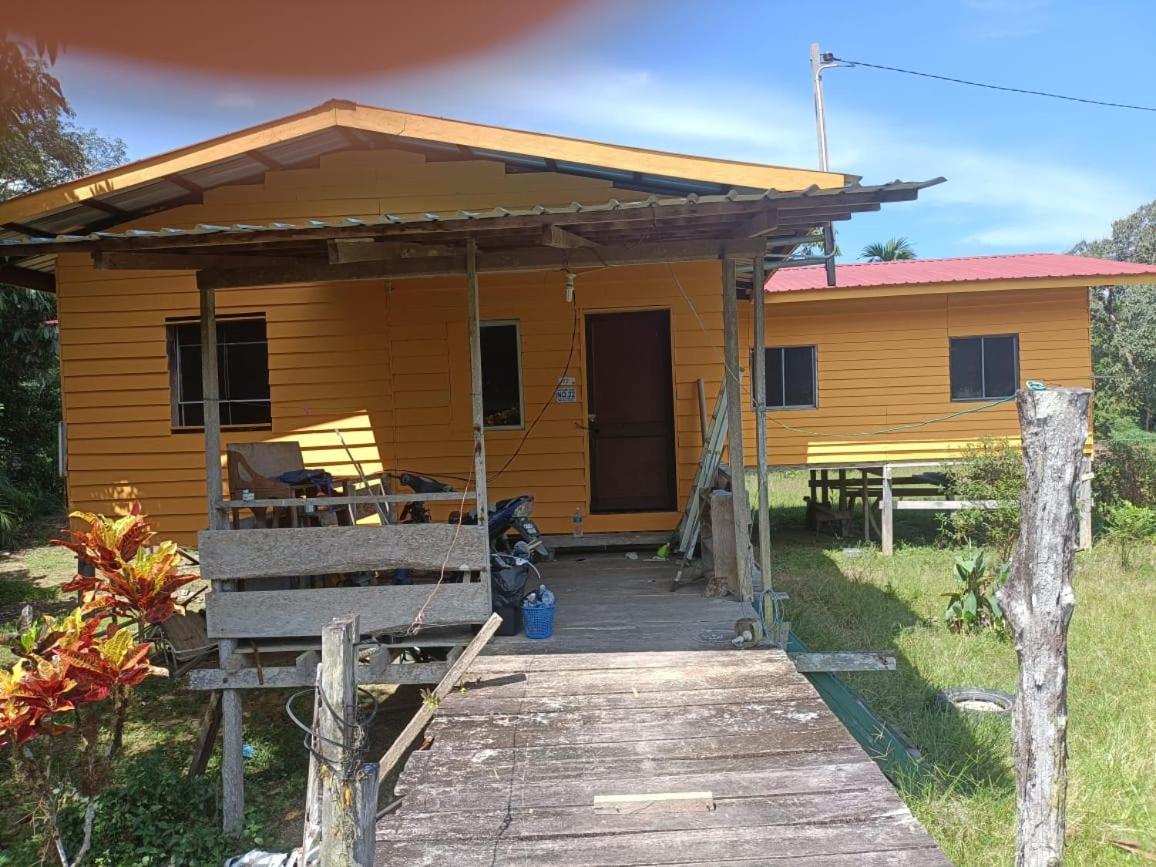 Mulu Homestay Extérieur photo
